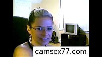 Lady Live Chat With 18  Live Free Cam  on camsex77.com