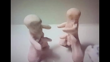 Two clay men playing and fucking animation stop motion by A55B4Nd1T.