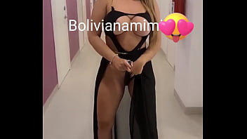Mira la policia masturbandose en los pasillos del hotel en Cancún  Video completo en bolivianamimi.tv