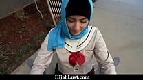 Hot Arab Babe Been Watching Porn and Now Feels Ready to Go All the Way with He Guy - HijabLust
